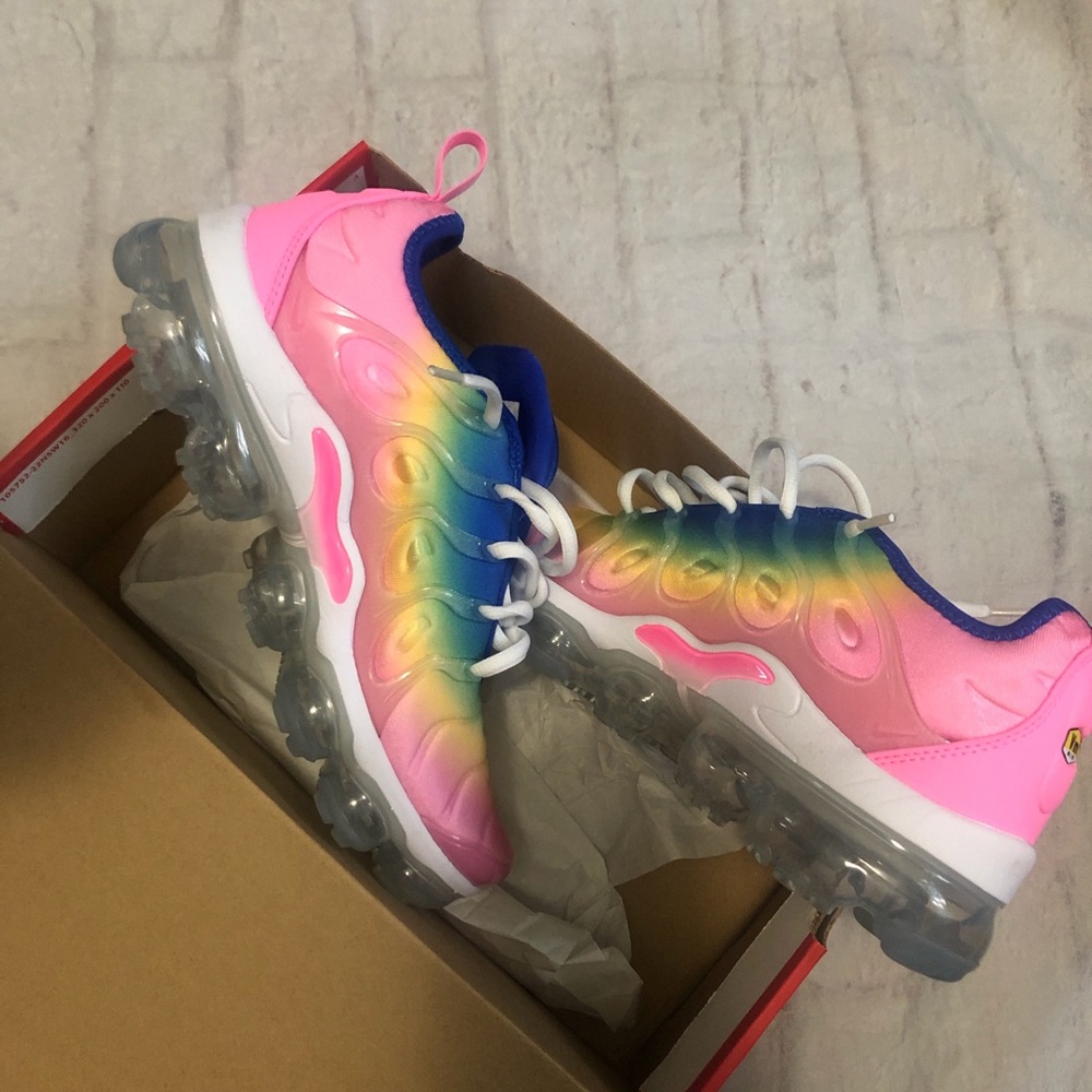Nike Pink and Blue Gradient Athletic Shoes